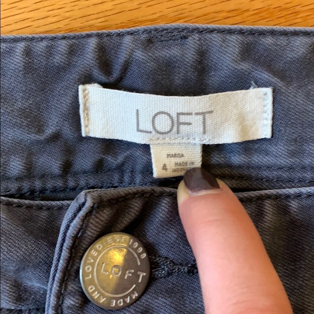 LOFT Faded Gray Jeans - Picture 5 of 7